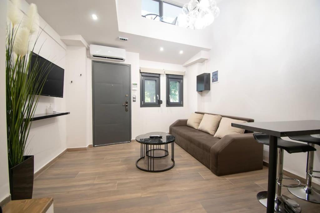 Antigonidon Loft Apartment Солун Екстериор снимка