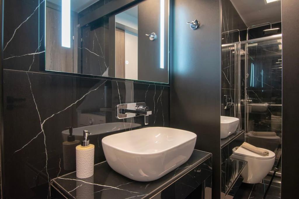 Antigonidon Loft Apartment Солун Екстериор снимка