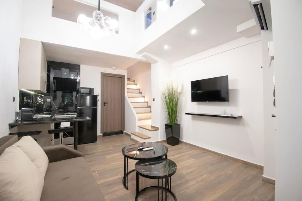 Antigonidon Loft Apartment Солун Екстериор снимка
